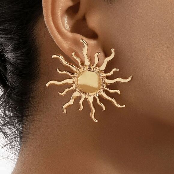 Boho Golden Sun Stud Earrings - Picture 1 of 7